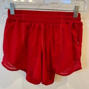 LuluLemon Hotty Hot High-Rise Lined Short 4" $68 - $78 USD